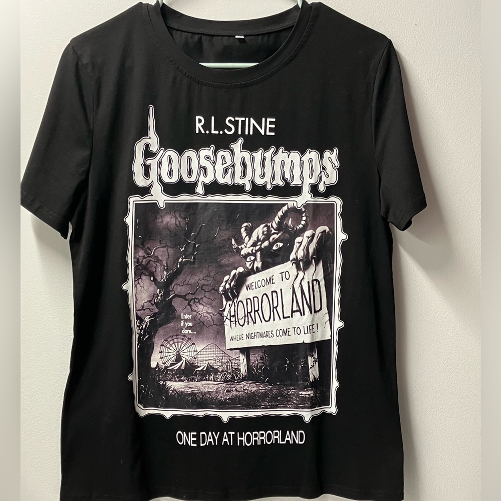 Goosebumps T-shirt Welcome to Horrorland Size Small Medium Unisex R.L. Stine